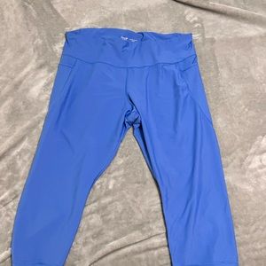 OLD NAVY- Elevate Go Dry Legging